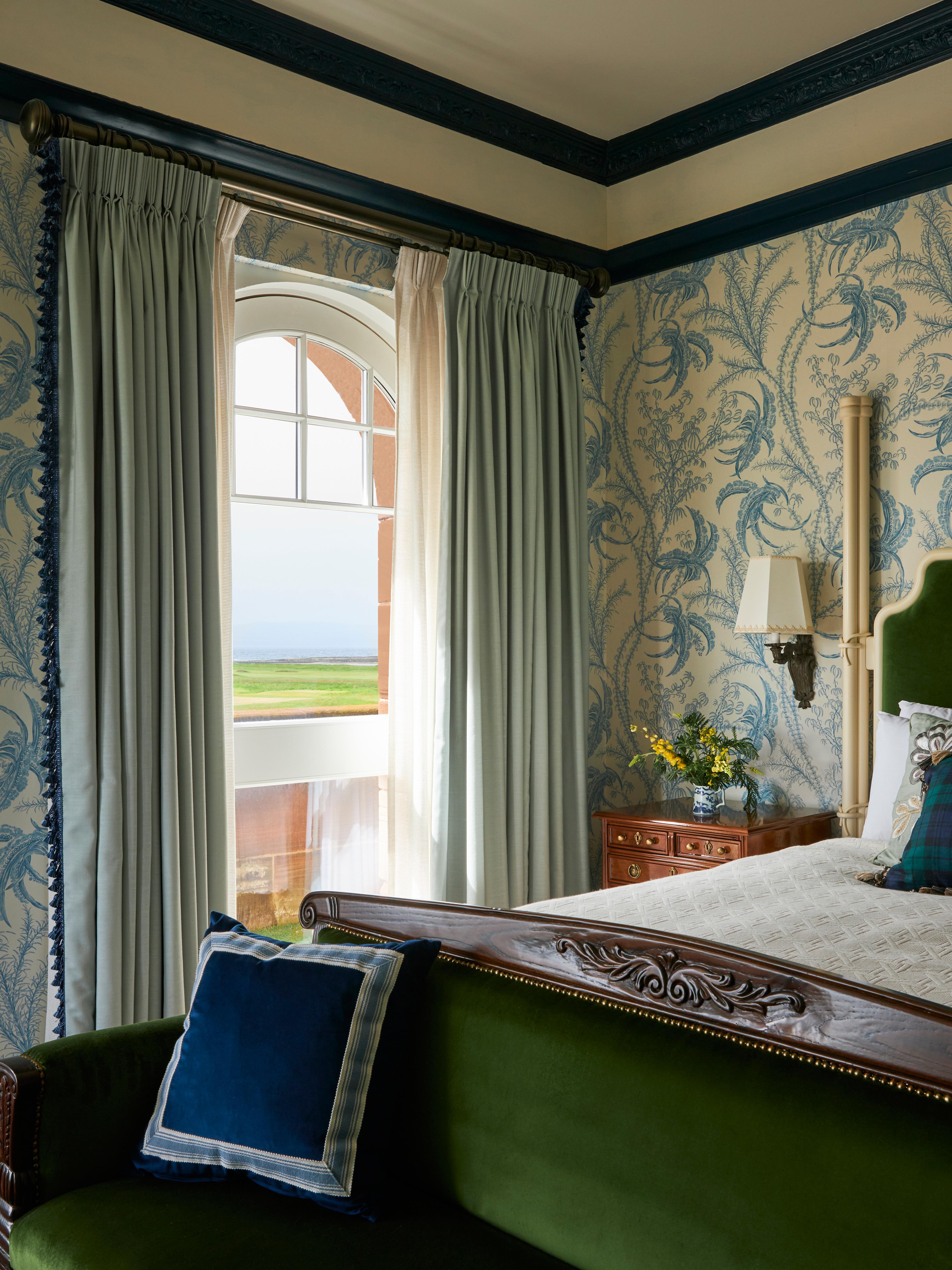 Hotel Marine Troon Zewnętrze zdjęcie Curtains